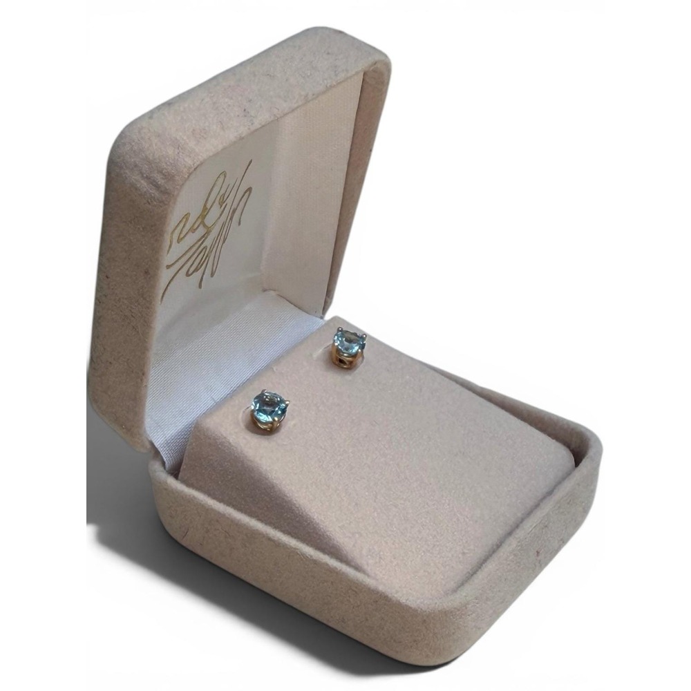 Vintage Lord & Taylor 14K Yellow Gold Blue Topaz Stud Earrings 5mm-6mm 1.25 tcw - Picture 2 of 10